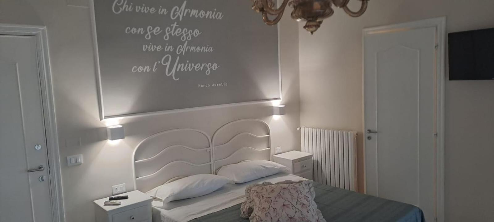 Chez Tata' - Sce Tata Bed and Breakfast Rossano Stazione Exteriör bild